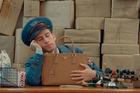 prada the postman dreams